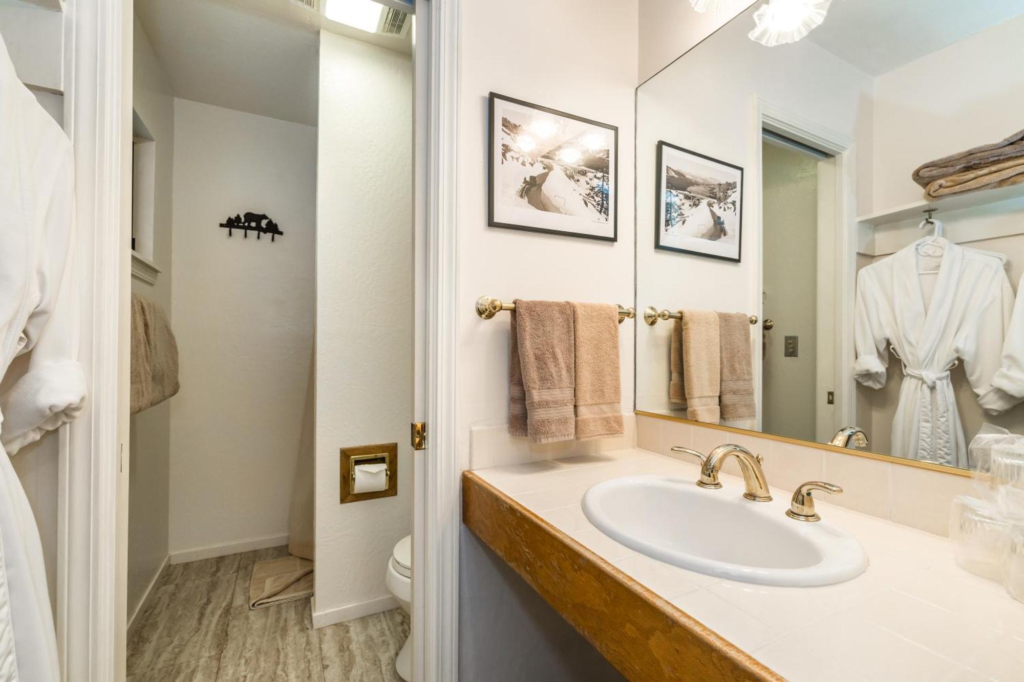 Donner Lake Inn Тръки Екстериор снимка
