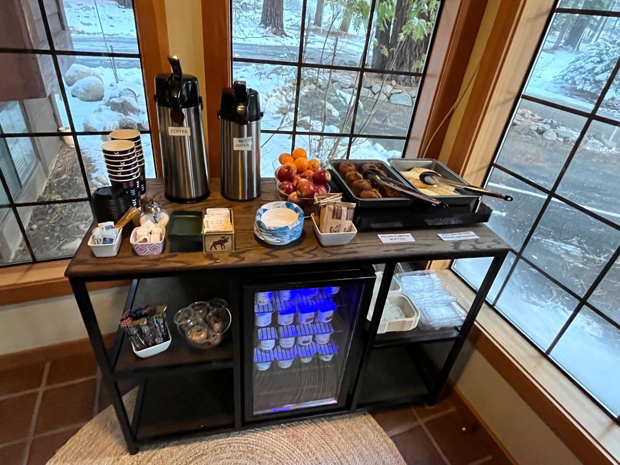 Donner Lake Inn Тръки Екстериор снимка